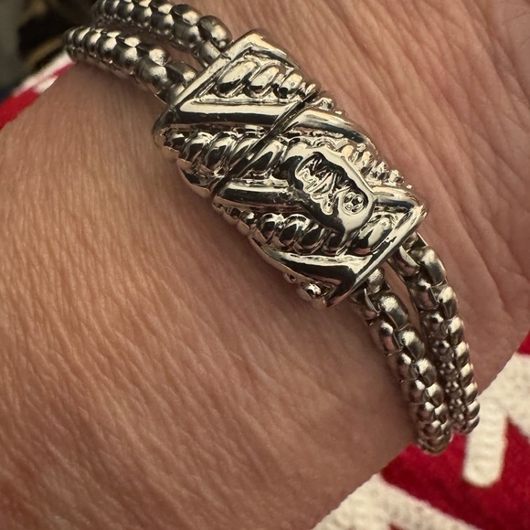 Two Tone 14K Gold Criss Cross Mesh Magnetic Closure Bracelet - Picture 5 of 5